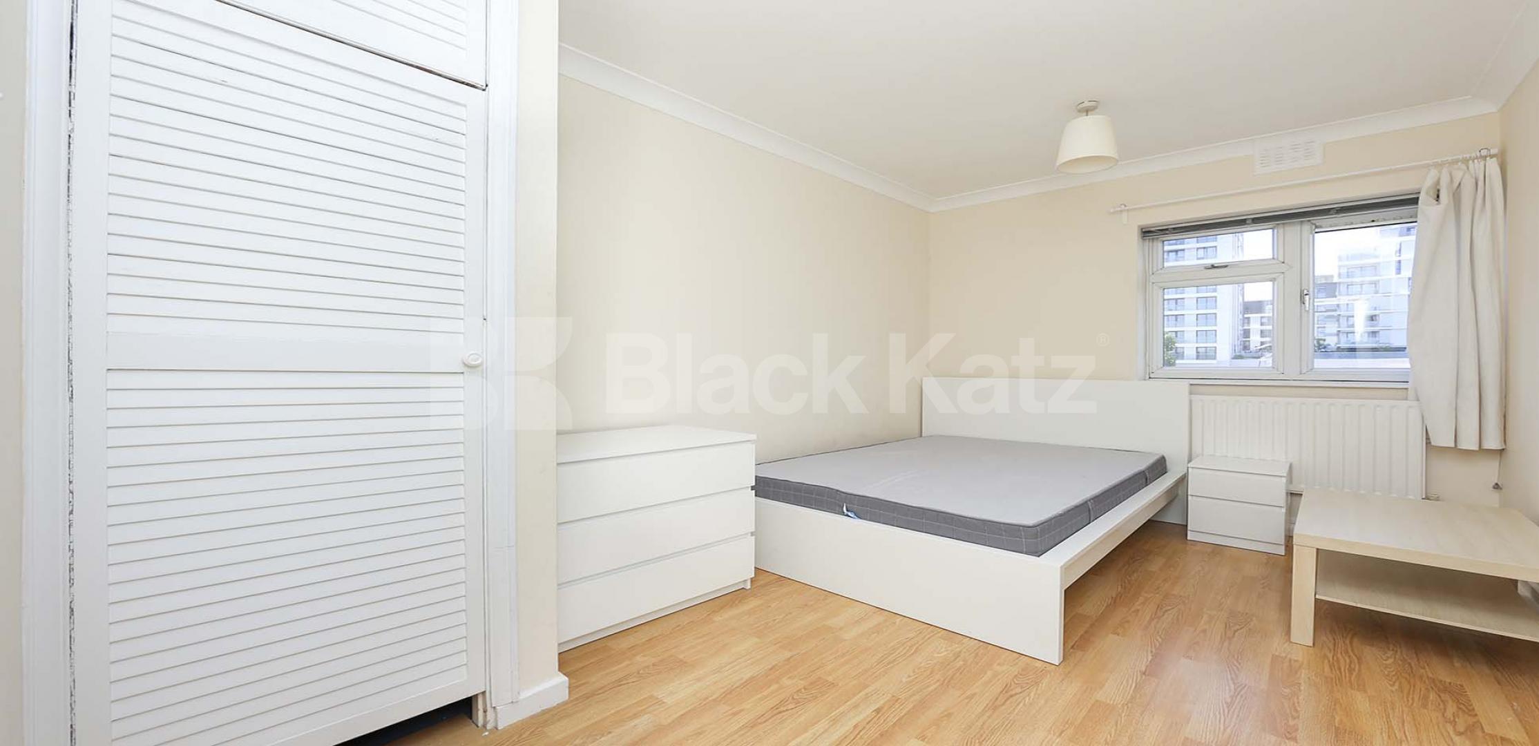 			UNDER OFFER, 4 Bedroom, 1 bath, 1 reception Apartment			 Wyvil Road , Vauxhall